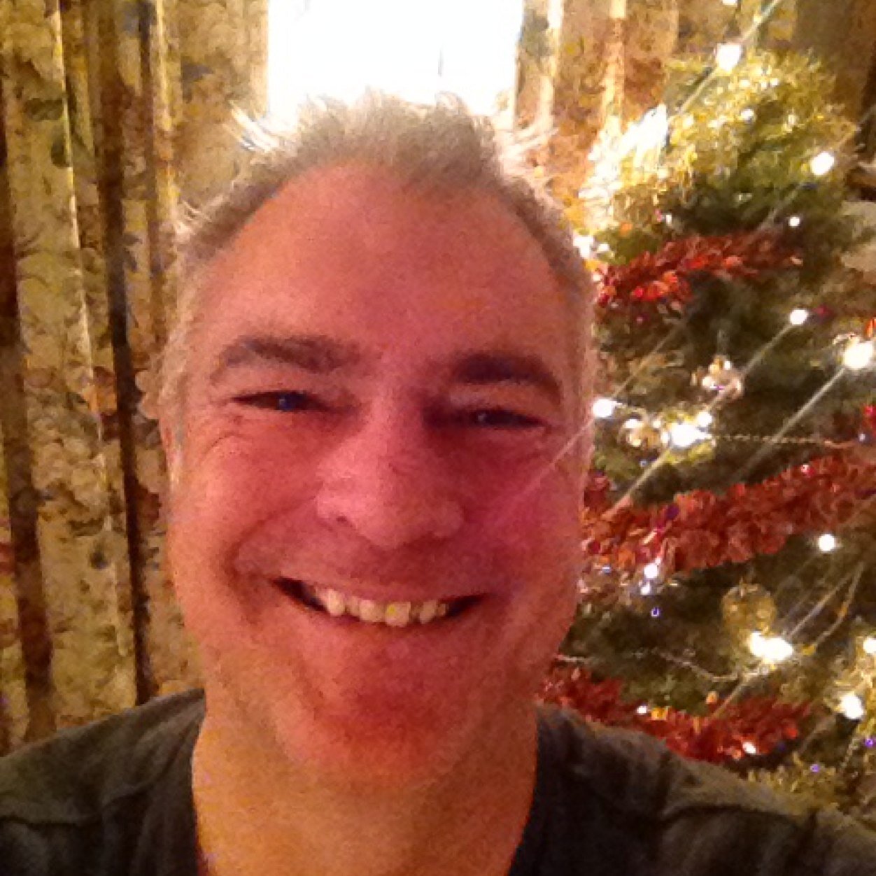 PrattySteve's profile picture. 3 kids, 3 wives (2 ex), life long West Ham Utd fan - so no pension, no views of my own and I work like a dog (2 of them also) to hold it all together!