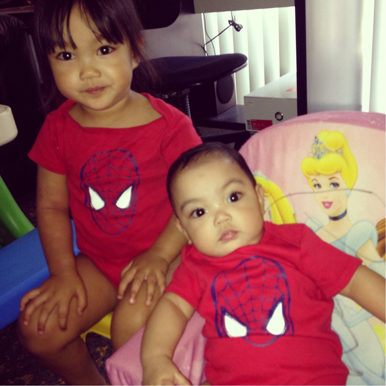 angdud05's profile picture. 