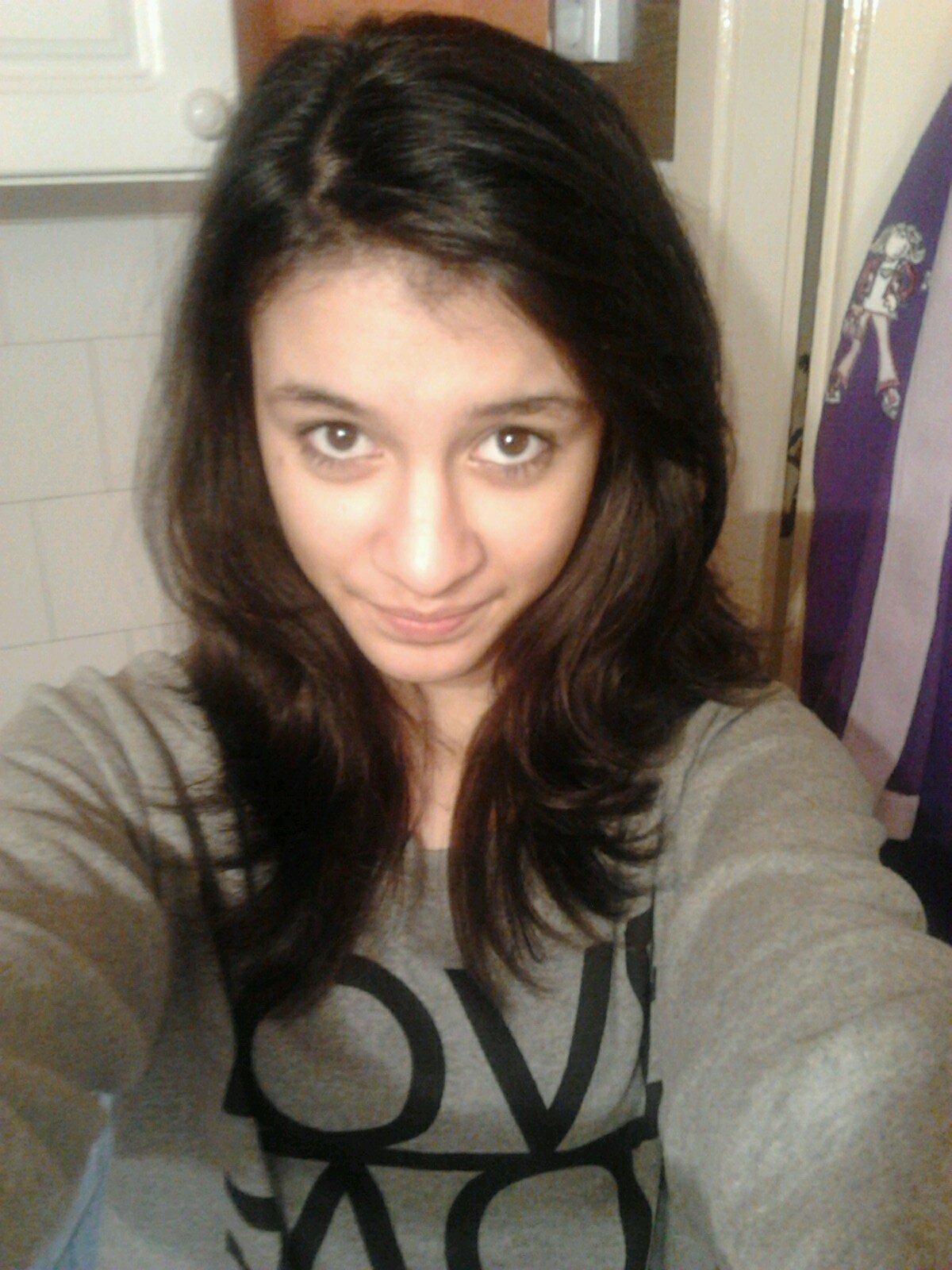 14#Directioner#Wayer#Mixer#Dancer#t.A.T.u fan :p Follow Me I Follow back! ;) ^_^