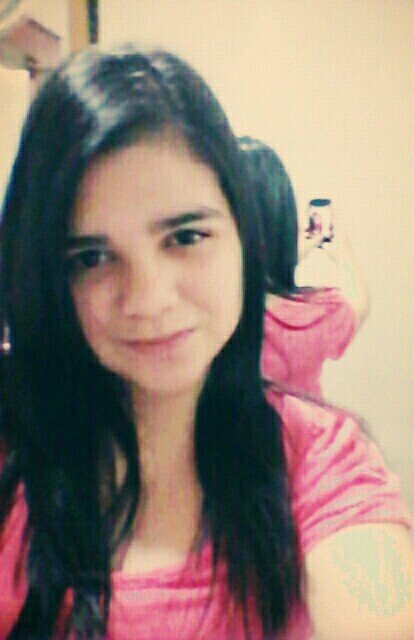 12//I am Directioner//Es mi vida no la tuya//Sigueme y te sigo!                                                           Zulia-Venezuela