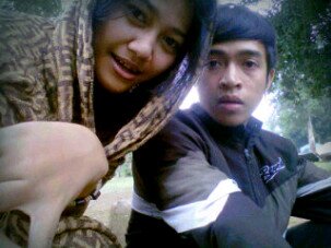 SEKARANG dan SETERUSNYA, gue benci kata SAYANG..!! yang cuma gue denger, TAPI gak NYATA..
