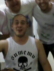 Somente Deus me tem, Somente ele me detem...