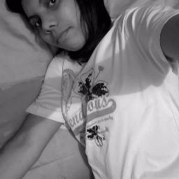 Você vai me olhar, me julgar, tirar conclusões precipitadas, mas ainda assim não vai me conhecer'' '-'
SEGUE AÊ MANO SIGO DE VOLTA ;]]