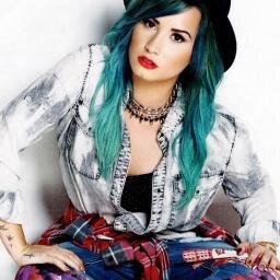 Nσ Sσmσs Fαns, Sσmσs Lσvαtics.
|PαgLσvαtic|Pαz Entre Fαns| 
♥ †StαyStrσng† @ddlovato