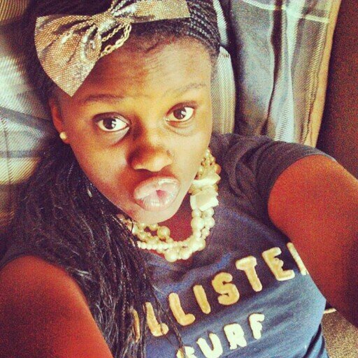 I BE THE QUEEN OF THIS SHIT, YALL DROPING ROSES WHILE IM WALKING! MY MAIN FOCUS,IS TO REMAIN FOCUSED. ✈✈ FMOI-@prettyole__foreign