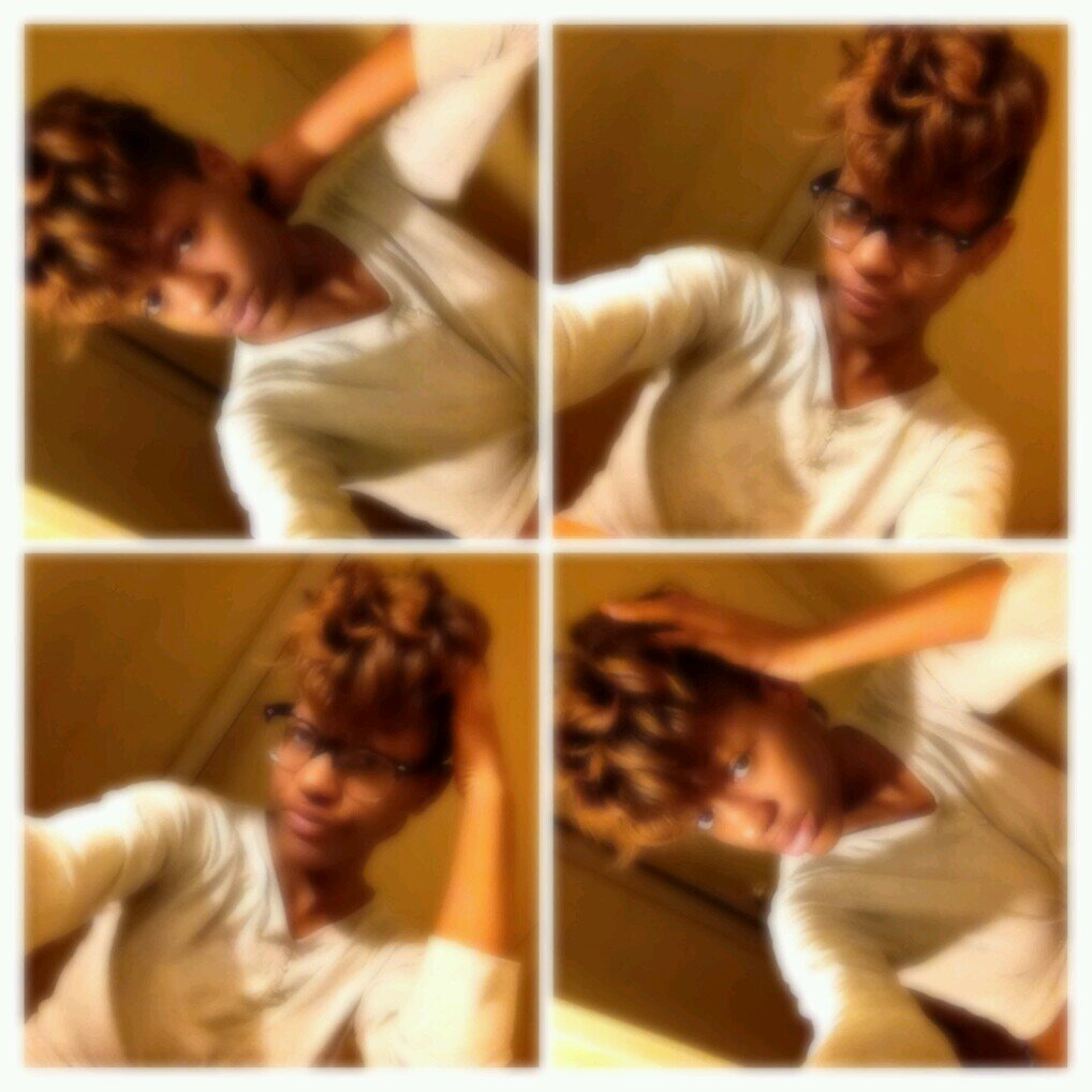 Fuck bitches get money  . Follow me on instgram beautiful_symphonyy