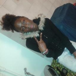 Je coupe j'emballe & je Bibi . Meeuf de stain .~~`Mst bze D.M.S