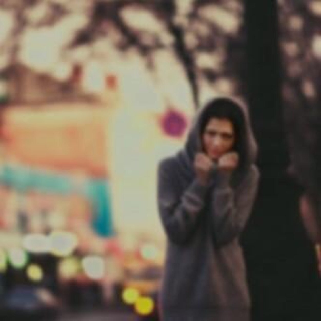 1906Azoo's profile picture. 