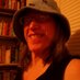 Holly Graves (@graves_holly) Twitter profile photo