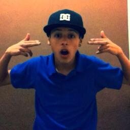 CesarTena98's profile picture. Follow me and I pretty girls seguire