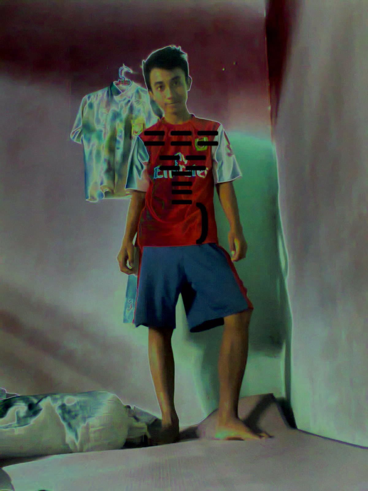 dhionsetiawan1's profile picture. yang penting senyum ☺