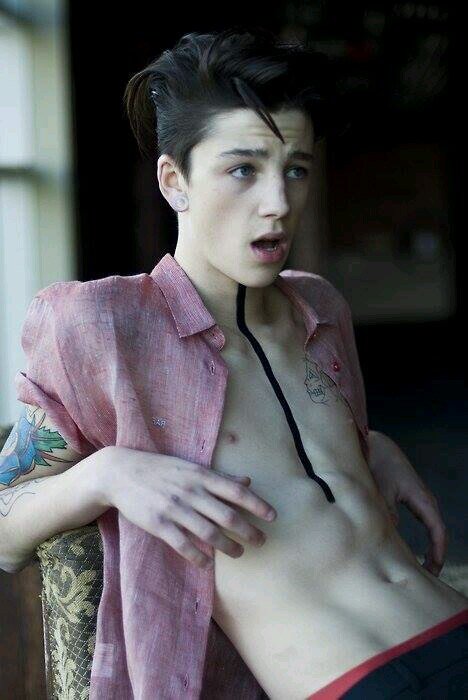 This Bio doesnt have your name in it.|| I tend to think tattoos our overated, i didnt say mine though.Taken by Ash ❤