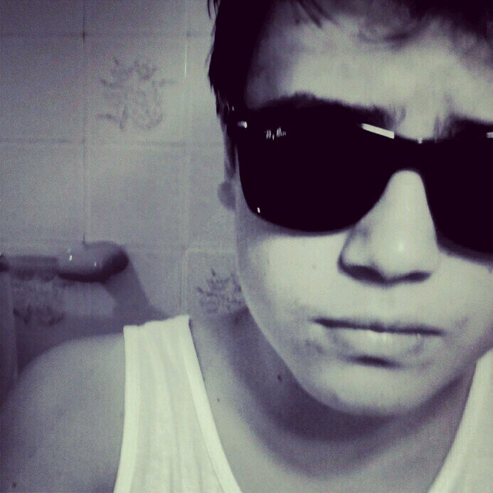 I dont give a fuck what you think about me!!!
segue no instagram : leoforato