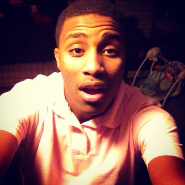 YOOOO ITS TOMMY KING!!! 17&LIVING LIFE TO THE FULLEST, WANT THE # JUST ASK. Kik: bangbangking