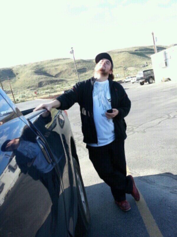 tryhardred's profile picture. 