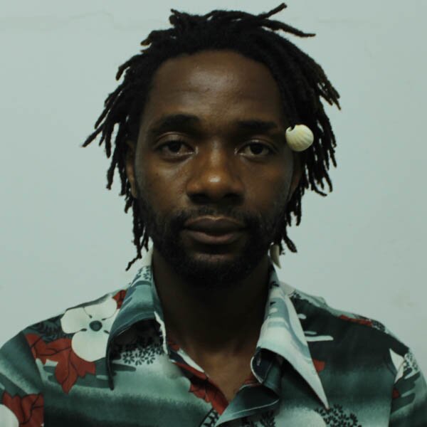 tshoper's profile picture. Réalisateur, producteur RDC