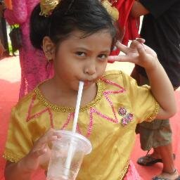 Follback? Just mention! and Call me Nadya!