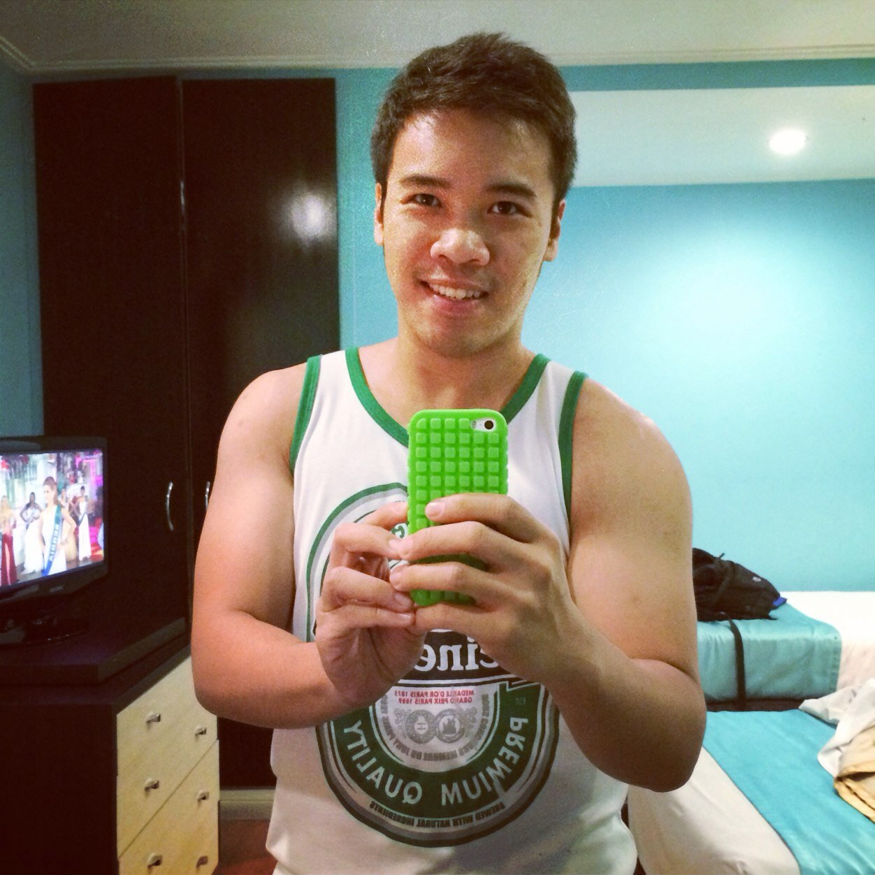 sherwinnasol's profile picture. No walls, only bridges. To inspire and be inspired.