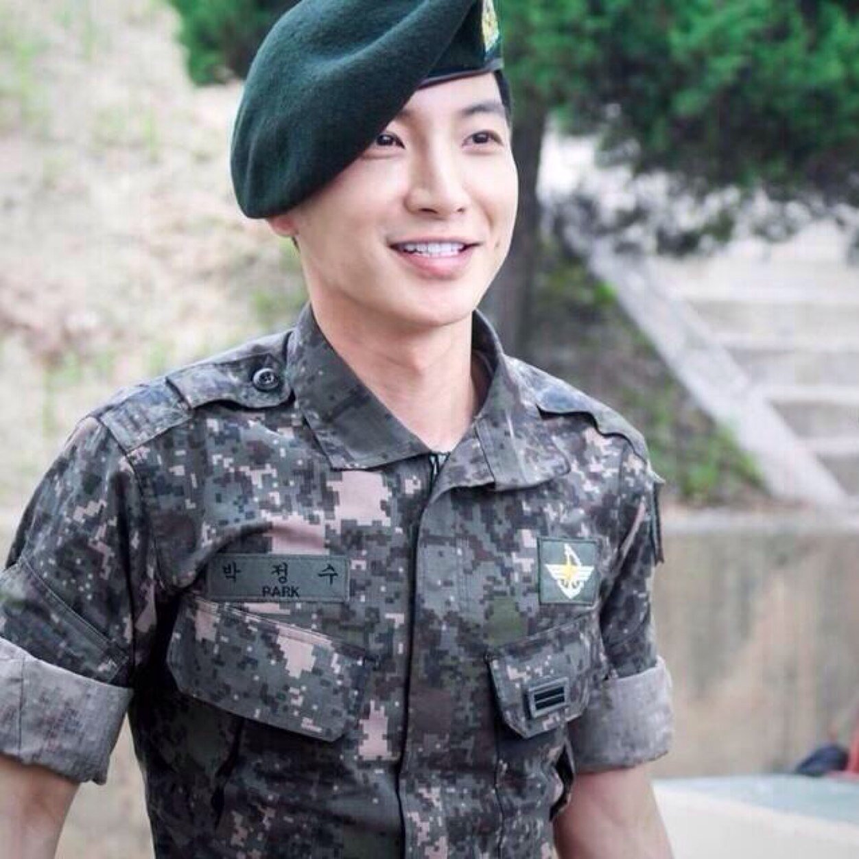 แอคนี้ไว้ฟอลกลับจาก @Tongspecial1004 ใจดีฟอลกลับแอคหลักนะ