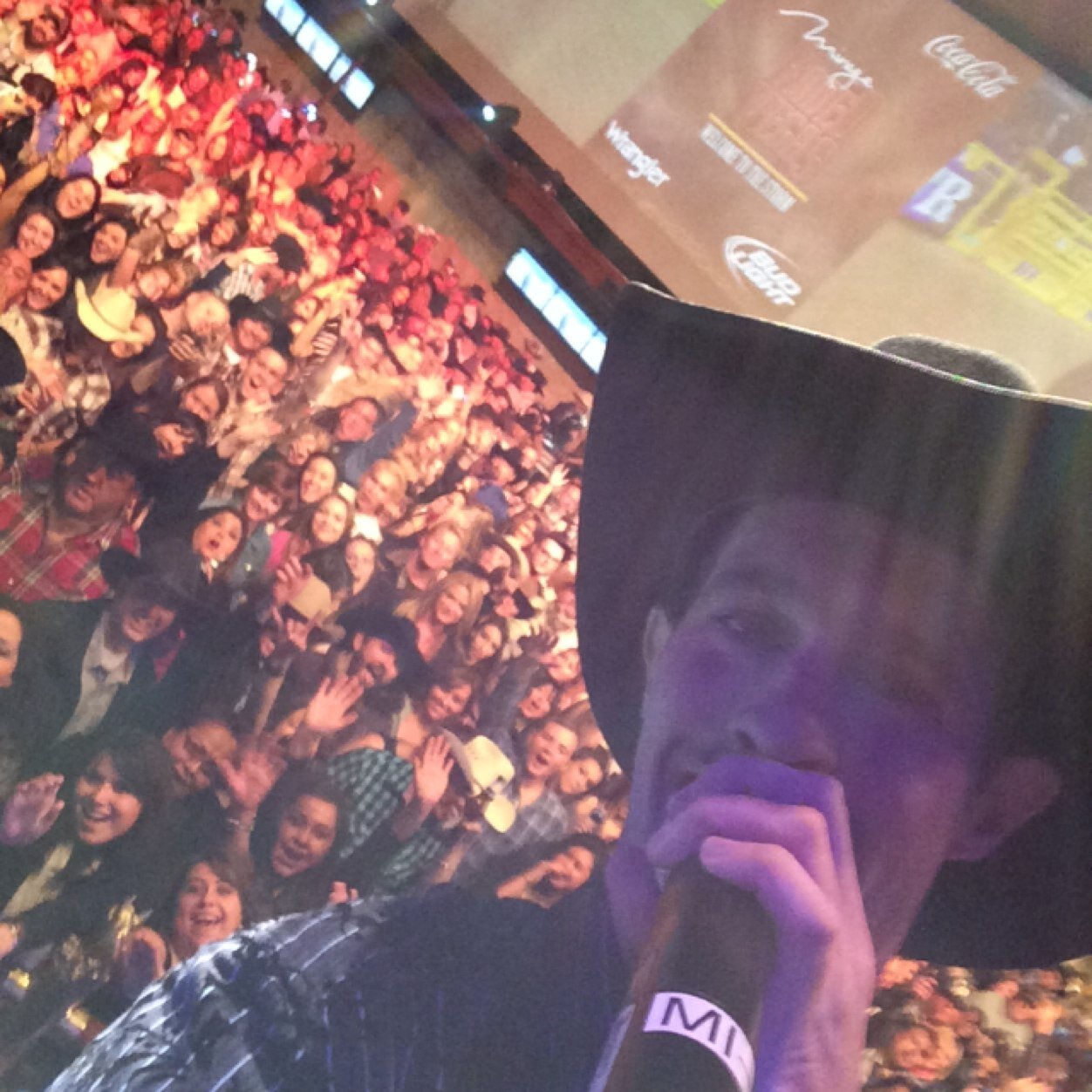 Rocking it Gilley's Las Vegas Inside TI!!!