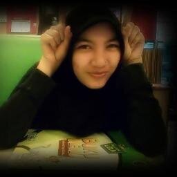 4 februari'93~ FK UMM~Daun yang jatuh tak pernah membenci angin
