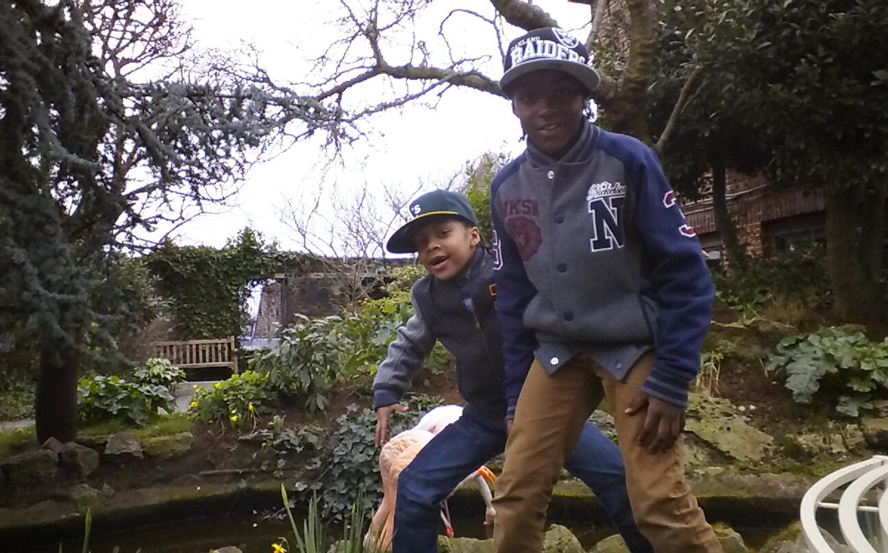 im a 12 year old rapper from london hehehe :) :) :) :)!!!!!!!!!!!!   I also like to street dance and my step bro is HDJayden