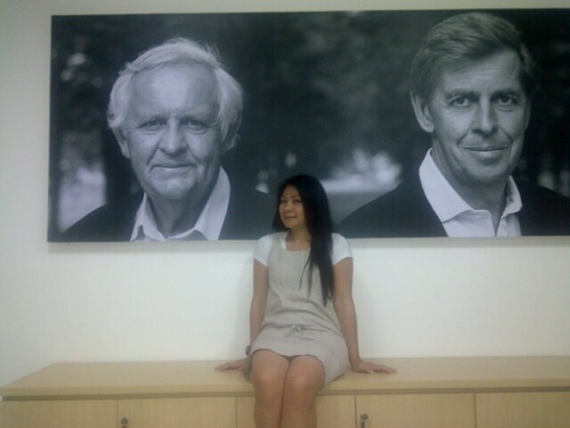 Mom`s of Maureen and AbeL, Worker, Director in Oriflame~Diamond wannabe,Good listener, Coffee addicted.