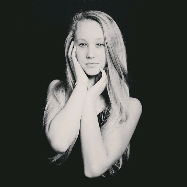 insta ; michelleklokman