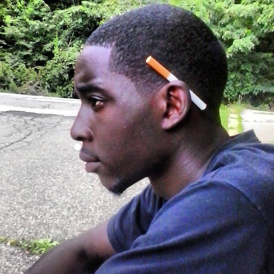 da_dumbway_zae's profile picture. #HomiLyfe or No Lyfe #FreeDaGuyz #R.i.P all my #FallenSouljaz follow me on Ig @HLz_or_Die