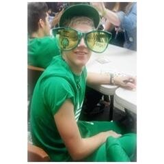 1Dajrekszonerka's profile picture. Jeśli bierzesz moje tweety na poważnie to naciśnij czerwony krzyżyk w prawym górnym rogu :)