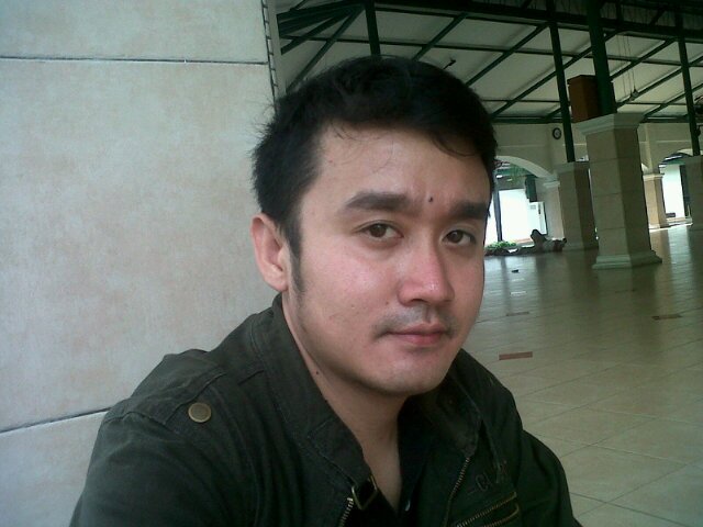 bejosantoso889's profile picture. 