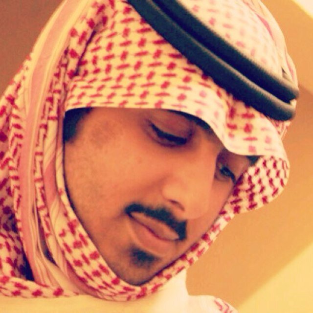 BB;29692976 ,,, Instagram;M900IN
