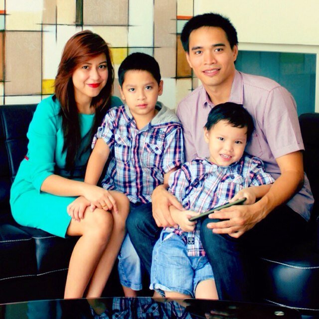 iddo_'s profile picture. A 33yr-old anesthesiologist truly madly deeply in love with @kixie, quido & imanuel 