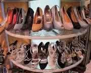 Buruan guys.. Obral..BIG SALE.. Sepatu-sepatu sport. Mulai Rp 65.000. Buka jm 4sore/ jm 11malam. Jln seberang padang. Hanya di HATTA HARGA PAS