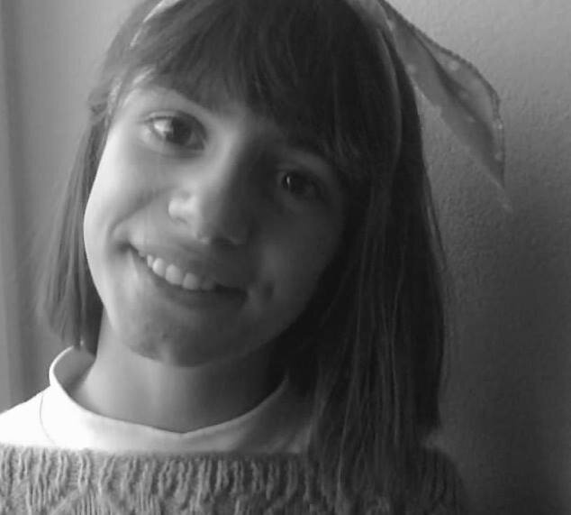 RavzaArslan12's profile picture. Kafamı yaşasan kafamdan bıkarsın