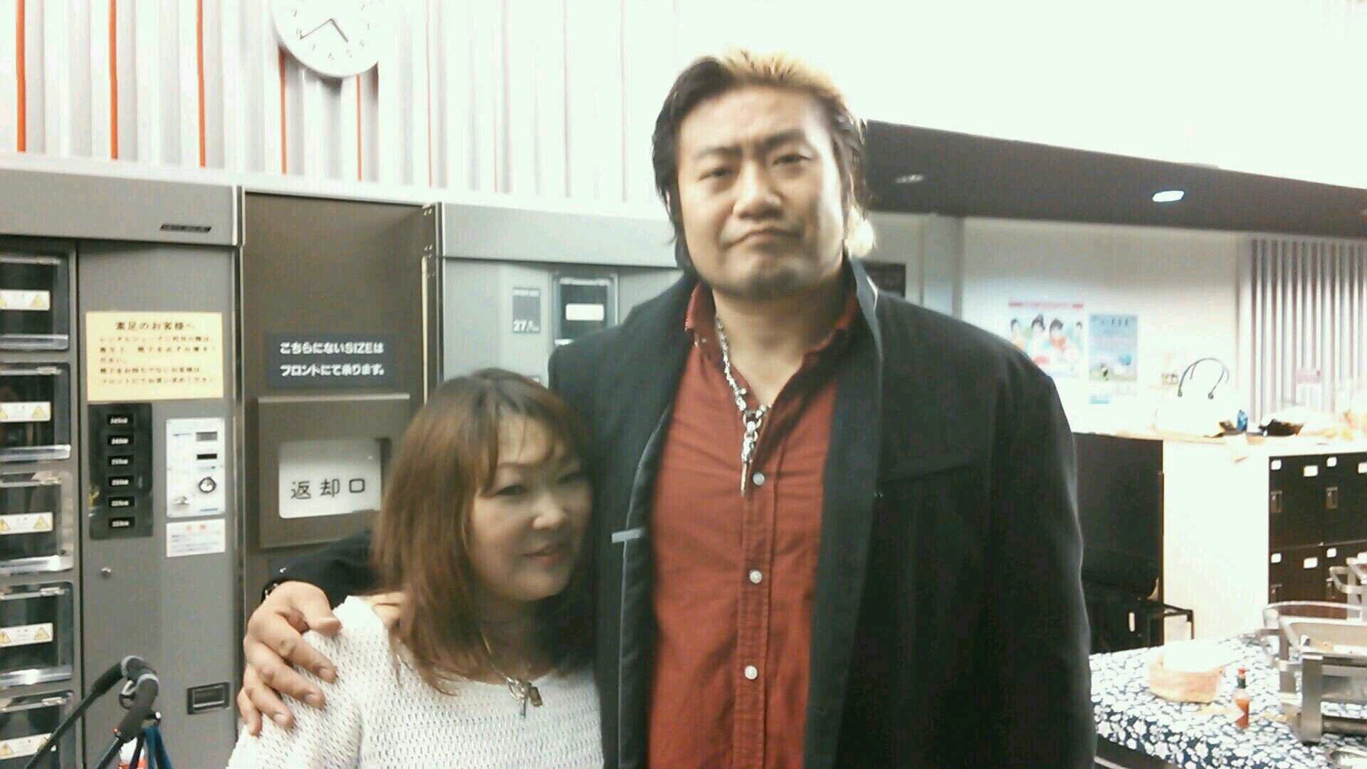 横須賀在住の自由人(^_-) 全日本プロレスをこよなく愛してます。諏訪魔選手ラブであります～(*^_^*)