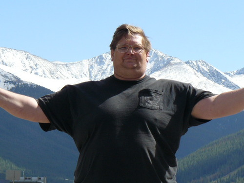 Born Again Christain , Happly Married ,Father of 3 teens ,I am a Over the road Truck Driver, over 1,000,000 safe miles ,I am a Master Trainer at company level
