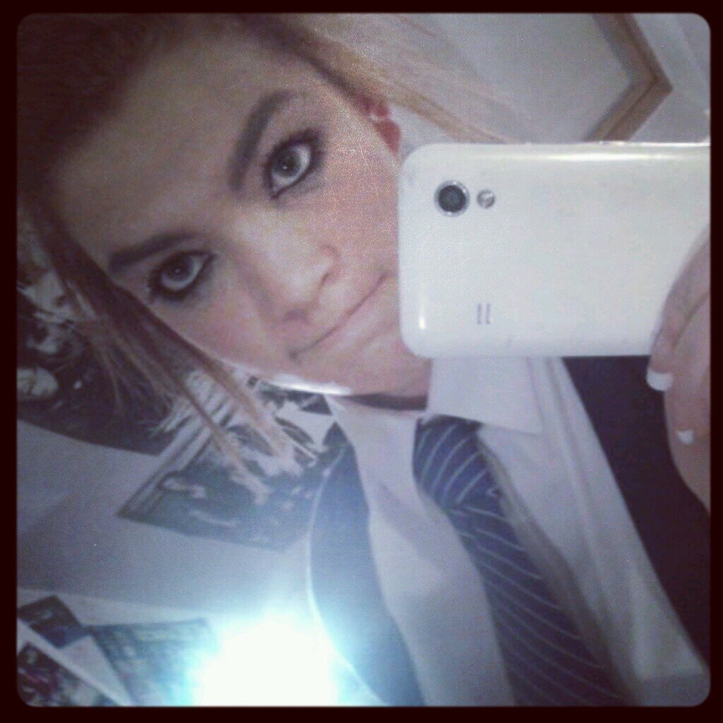 I love rangers so so much I also love my best pals Emma and Hannah, don't know what id do without them tbh.
