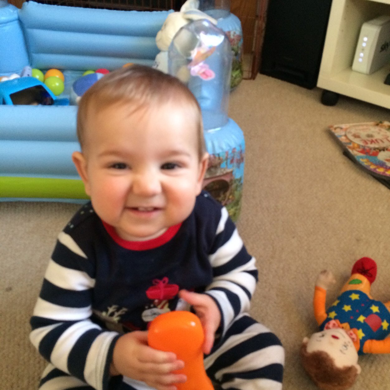 lucydiamond27's profile picture. the legend that is &diggerdiamond1 daughter! and i am a huddersfield fan #twitter92