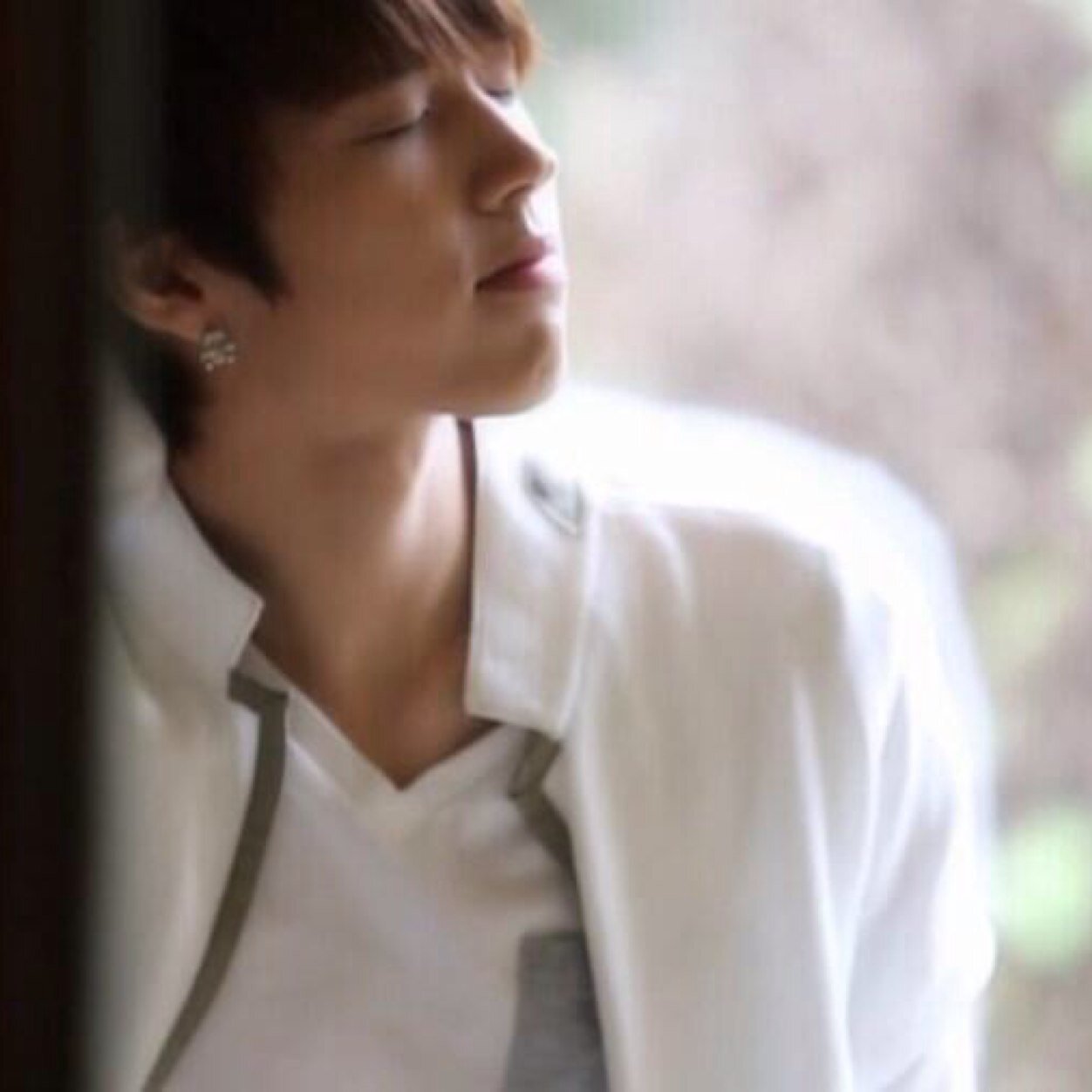 Nam Woohun 91L || English Only :) | Yours 130831
