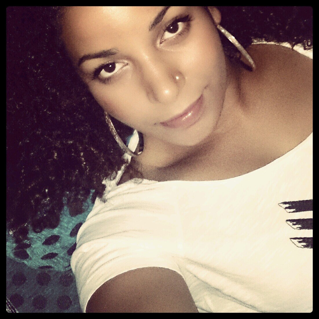 PrettyCarolane's profile picture. 