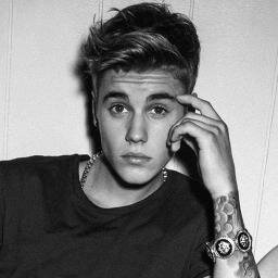 I love my idols @justinbieber and @CherLloyd #NEVERSAYNEVER #BELIEVE one day I meet them..
