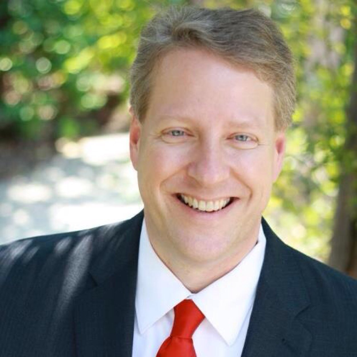 Husband, father, minister, musician, and writer interested in spiritual formation. Sharing devotional thoughts, scripture, and quotes from spiritual masters.