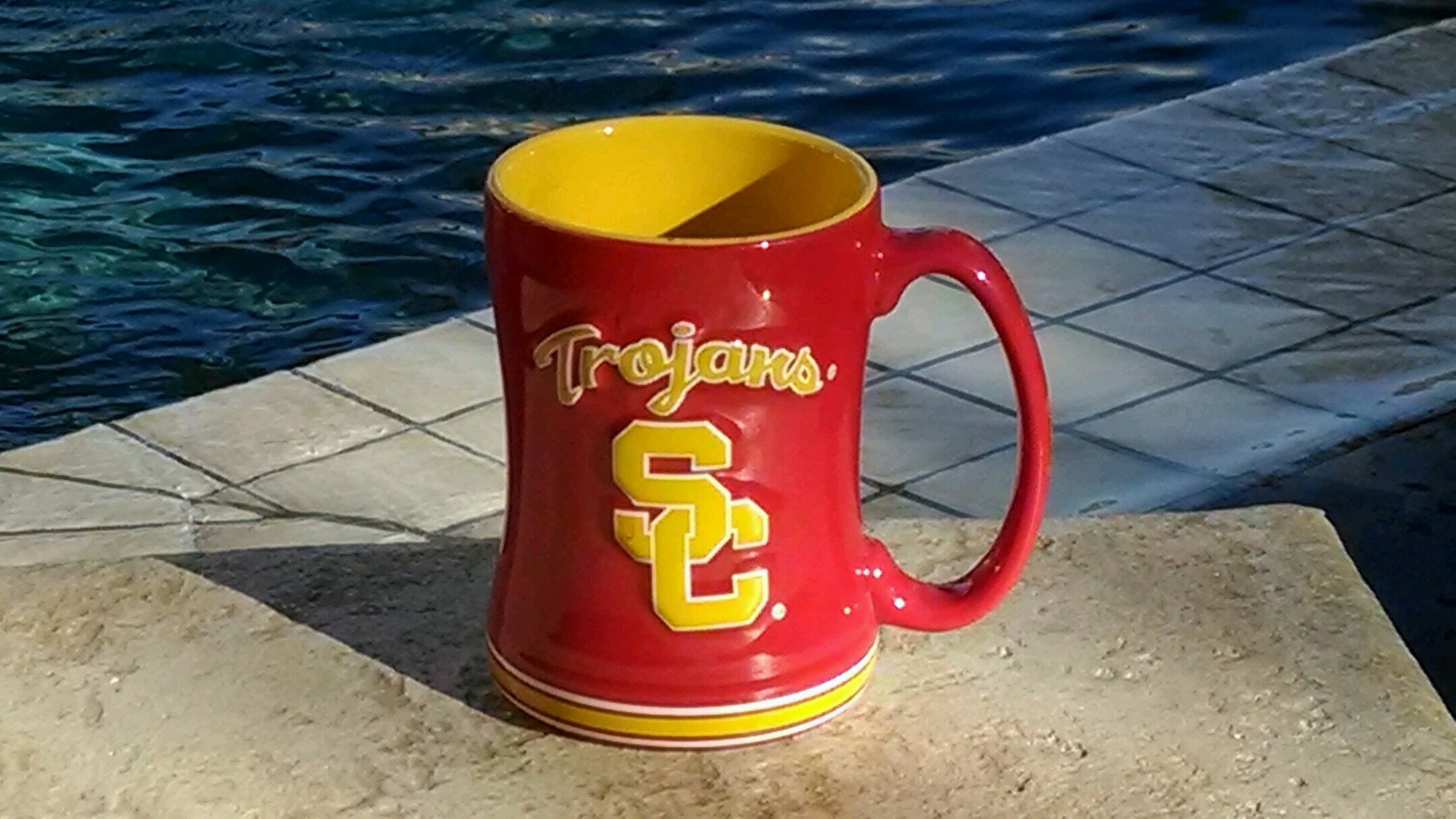 jerryross43's profile picture. Usc football fan. Avid indoorsman.  I will forward any tweet regarding a missing person.