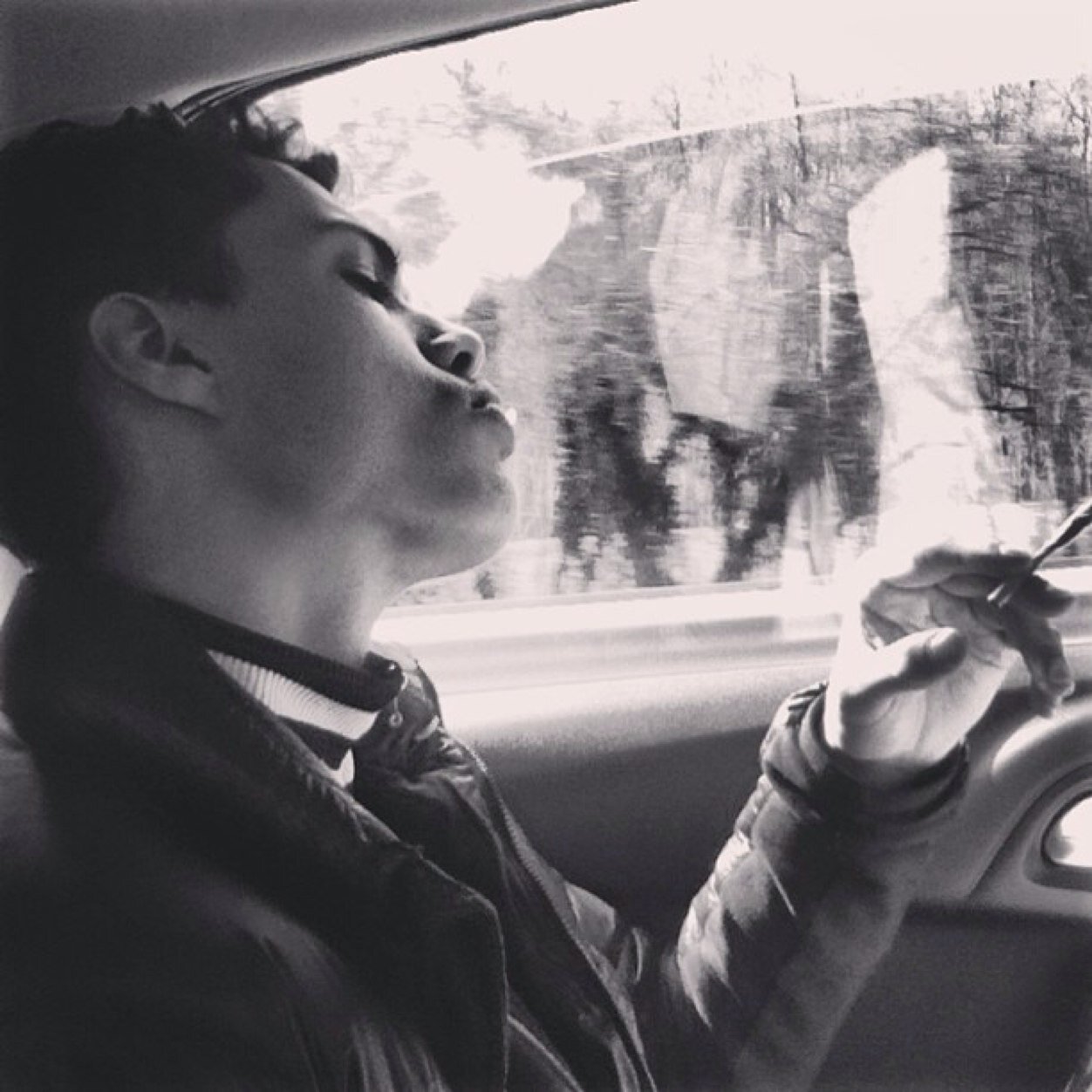 IG; JerchanNB -,.,.,