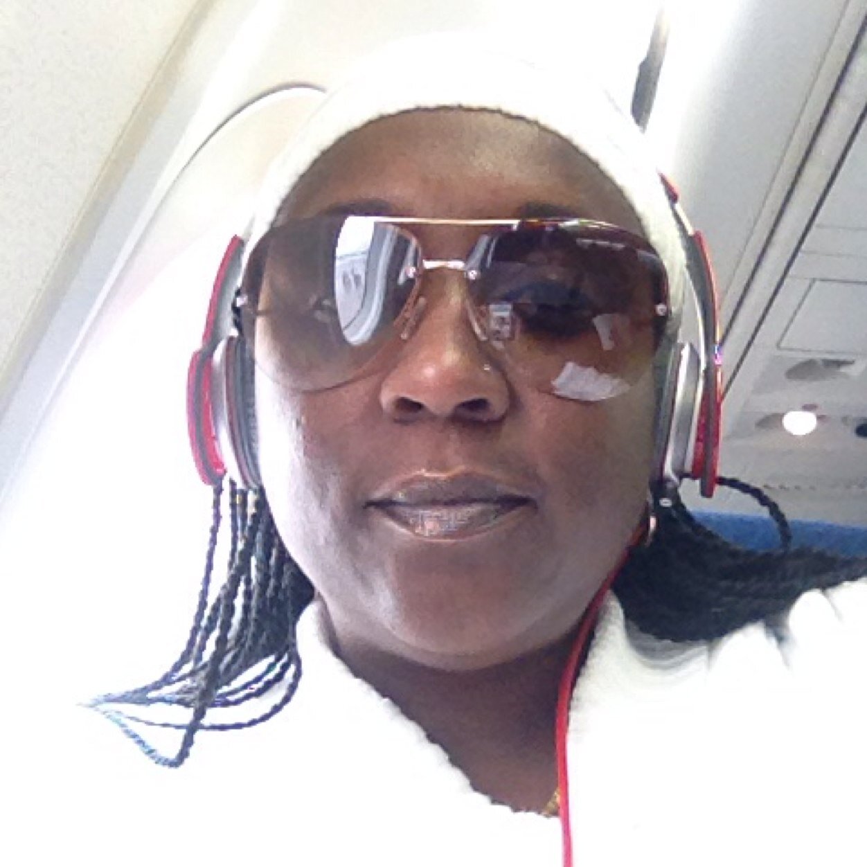 beckyvanderaa's profile picture. Wife, mother, comedian, poet ,author and business owner!