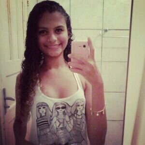 Brilhando em vida, sorrindo à toa, só vibrando amor e paz ☮
