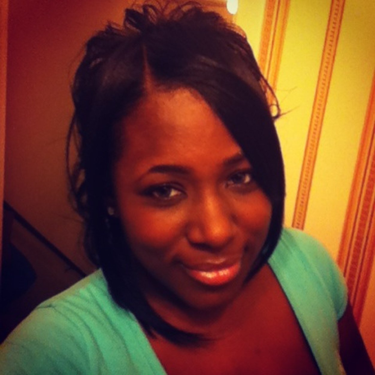 KimCACHE_'s profile picture. 