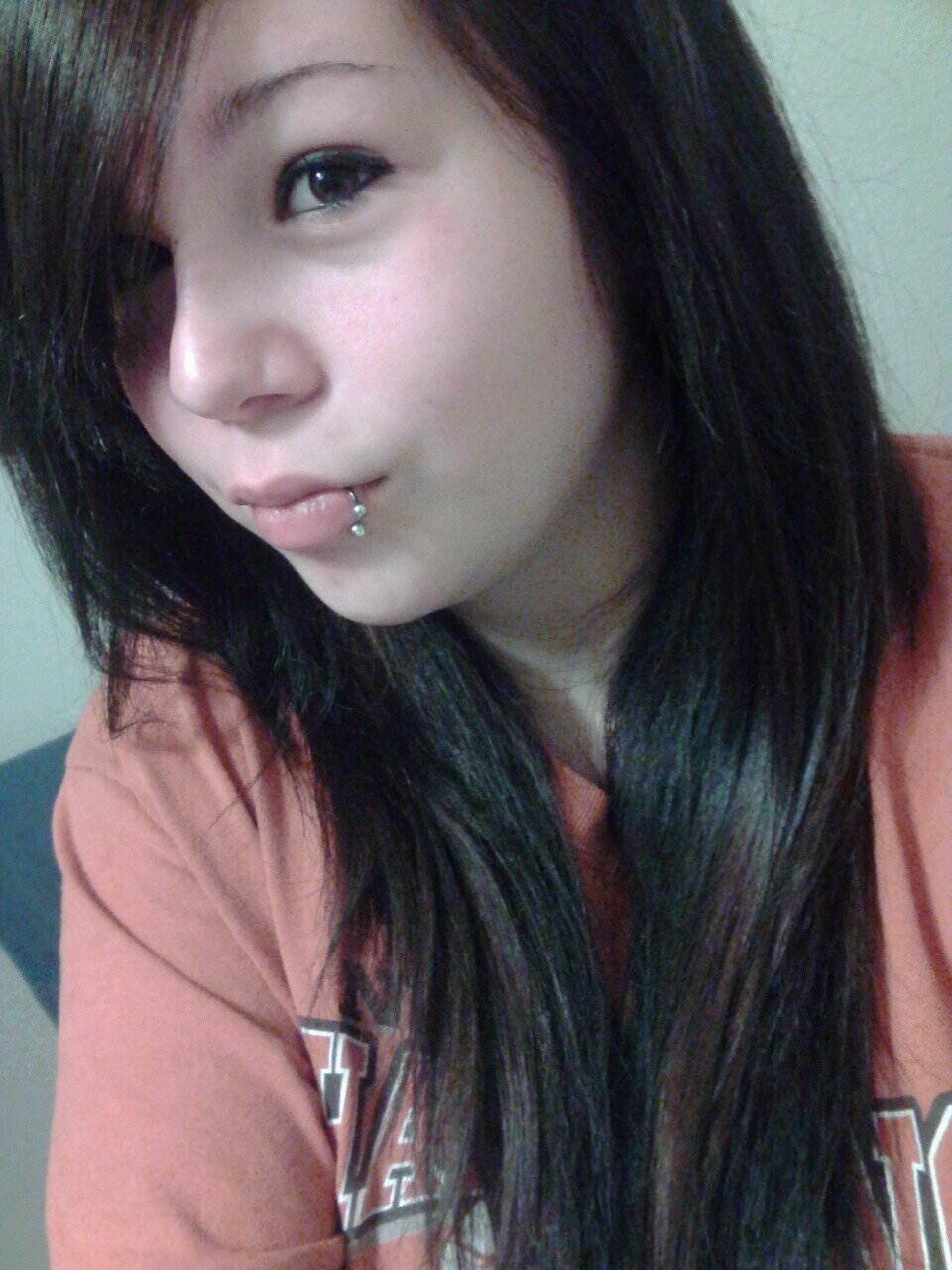 16~ Bisexual~ Bitchy~ Honest~  Mommy To Be~ DGAF(: