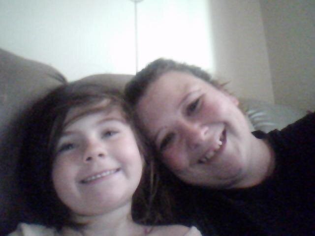 hmkimberl101's profile picture. Im 28 years old in a relationship and im a stay at home mother. Love playing fun games with my baby and making things we can hang around the house.